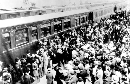 Cheering Crowds Greet Henry Flaglers Train in Key West